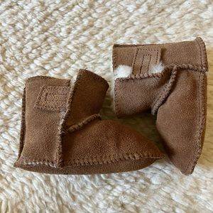 Minnetonka Shearling Baby Boots